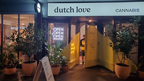 SNDL to purchase four Dutch Love cannabis stores in $7.8 million deal