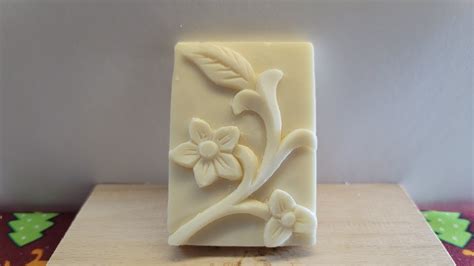 Soap flower carving - muktibox.com