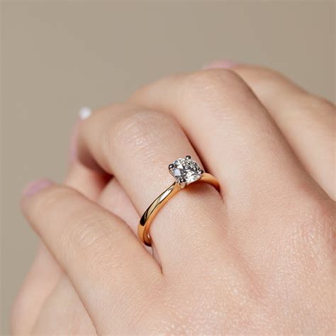 Solitaire Ring - Emerald Square Diamond - STL 3D Printable Jewelry ... - muktibox.com