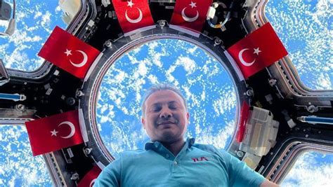 SON DAKİKA | Başkan Erdoğan, ilk Türk astronot Alper Gezeravcı ile görüştü - Son Dakika Haberler
