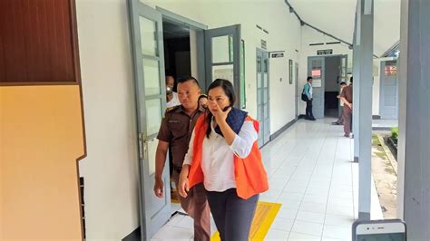 Sosok Marifa Lestiana divonis 4 tahun kasus penipuan miliaran ... - MSN - balustradellc