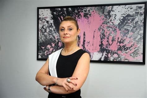 SOSYAL MEDYADA ÖZ TİKSİNMEYLE İLGİLİ PAYLAŞIMLARIN. 
