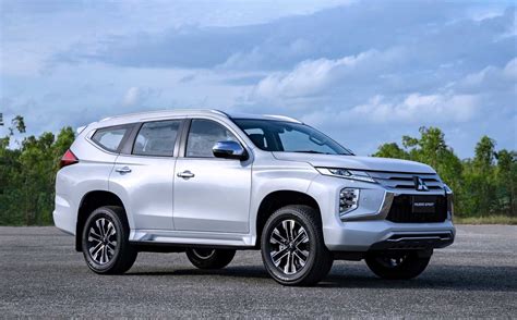 Spesifikasi Mitsubishi Pajero Sport 2026 - Oto - balustradellc