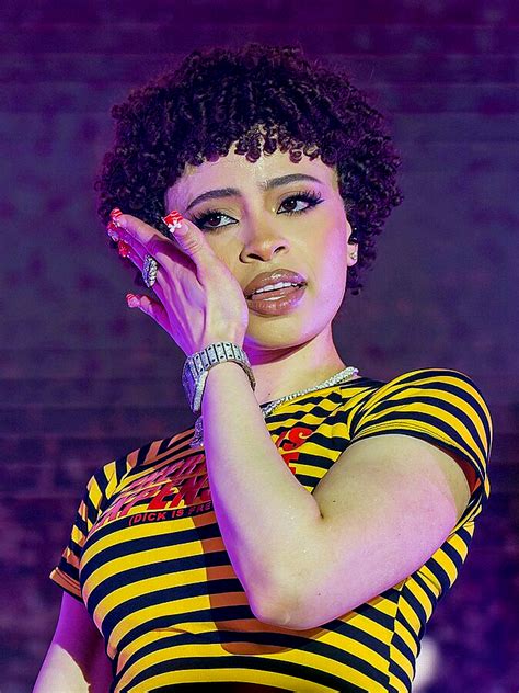 Spice Race: The Island Princess and the Politics of Transnational ... - wintechmobiles.com