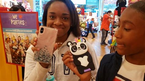SPRING BREAK 2020 HAS STARTED!!! WE ARE LIVE AT BUILD A BEAR!!!!! 