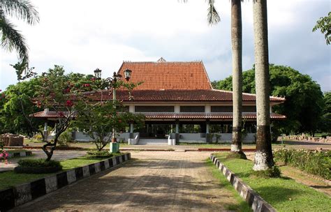 Sriwijaya Kingdom Archaeological Park | Indonesia - wintechmobiles.com