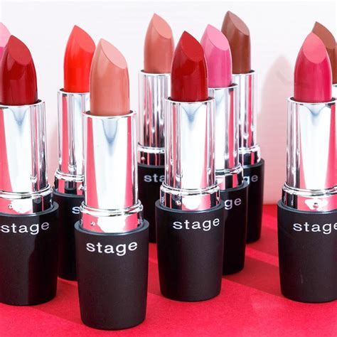 Stage Cosmetics - muktibox.com
