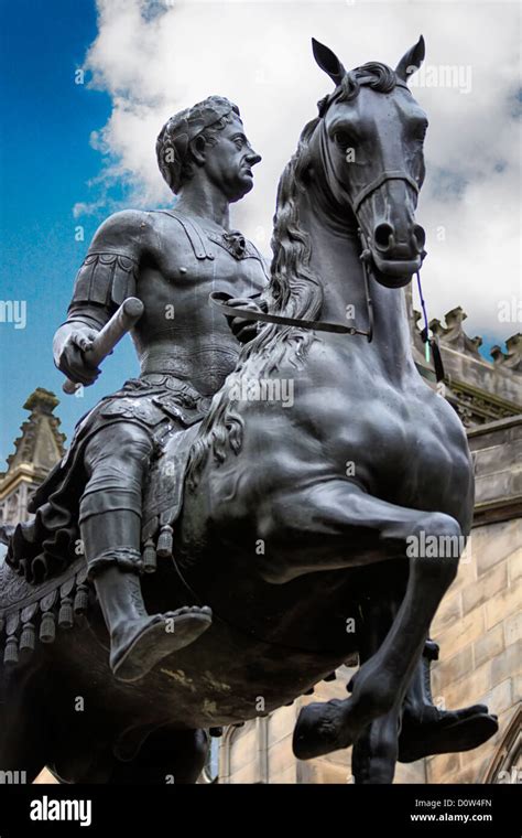 Statue Restoration Edinburgh | Best Sculpture Service - muktibox.com