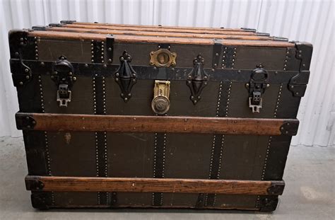 steamer trunk | Antiques, Art & Collectables - Gumtree - balustradellc