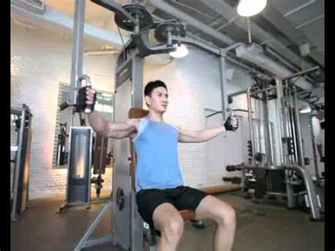 STOP KESALAHAN INI Saat melatih otot dada dalam gerakan Pec Deck Fly ... - balustradellc