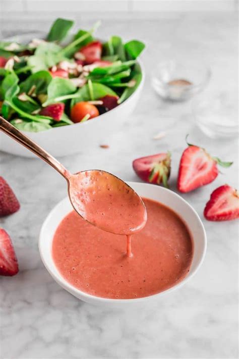 Strawberry Balsamic Vinaigrette (7 Ingredients, 5 Minutes) - balustradellc