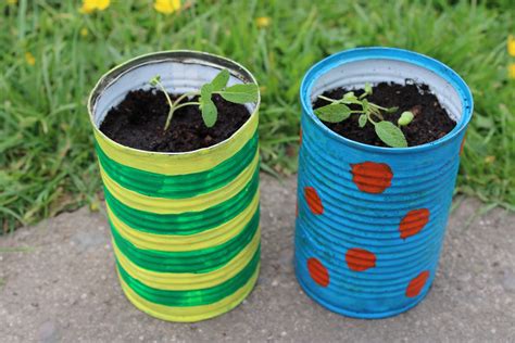 Sub) Simple Plant Pots made of Recycled Tin Cans - raincitystudios.com
