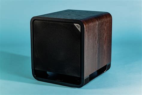 Subwoofer Reviews - HomeTheaterReview - balustradellc