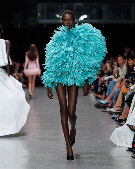 Summer 2026 Show - mens-fashion - DIOR - balustradellc