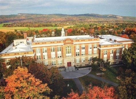 SUNY New Paltz - Group Tours