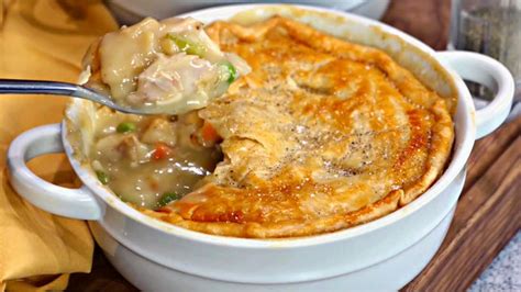 Super Easy Chicken Pot Pie Recipe - balustradellc