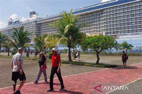Surabaya Jadi Destinasi Favorit Kapal Pesiar, Ribuan Wisatawan ... - raincitystudios.com