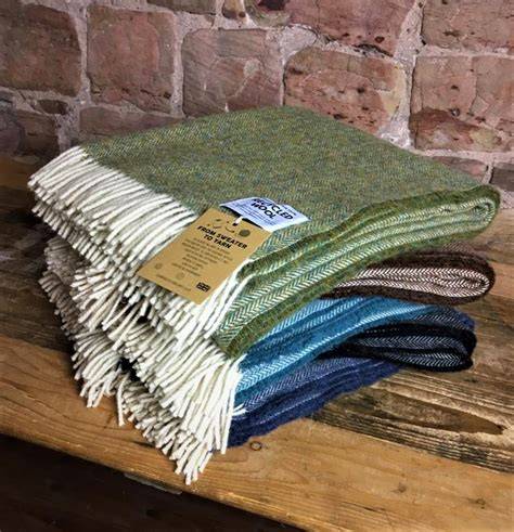 Sustainable Recycled Wool Throws | Blarney - raincitystudios.com