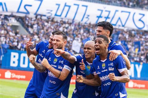 Susunan Pemain Borneo FC Vs Persib Bandung, Villa dan ... - detikcom - balustradellc