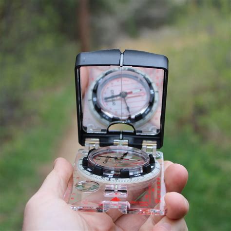 Suunto MC-2 NH USGS Mirror Compass - Professional … - balustradellc