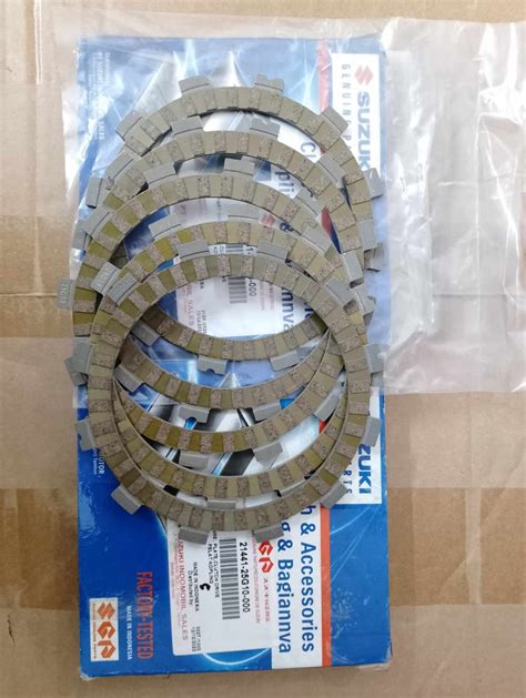 Suzuki GSX-R Clutch Plate Replacement - balustradellc