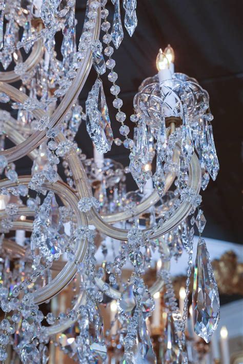 Swarovski Crystal Chandeliers - LuxeDecor - balustradellc