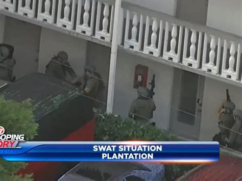 SWAT standoff in Plantation ends with multiple people in custody, 1 arrested