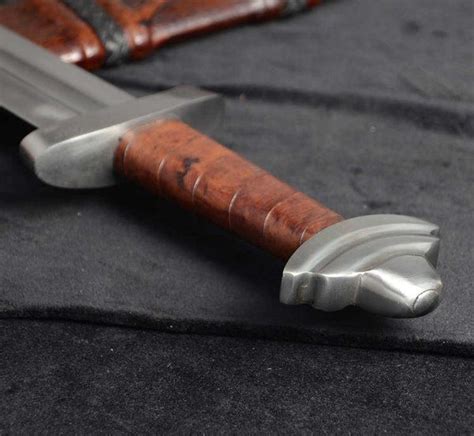 Swords – Esford Armoury - balustradellc