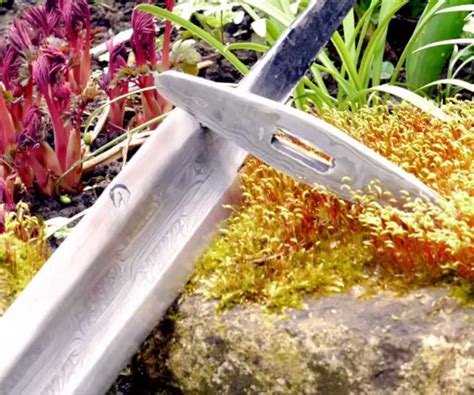 Swords from the stars: Weapons forged from meteoric iron - balustradellc