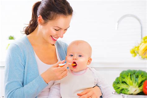 Sağlıklı term bebeğin beslenmesi rehberi 2018