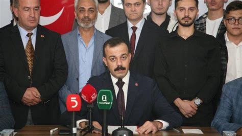 Saadet Partisi Bursa'da büyükşehir belediye başkan adayını açıkladıs