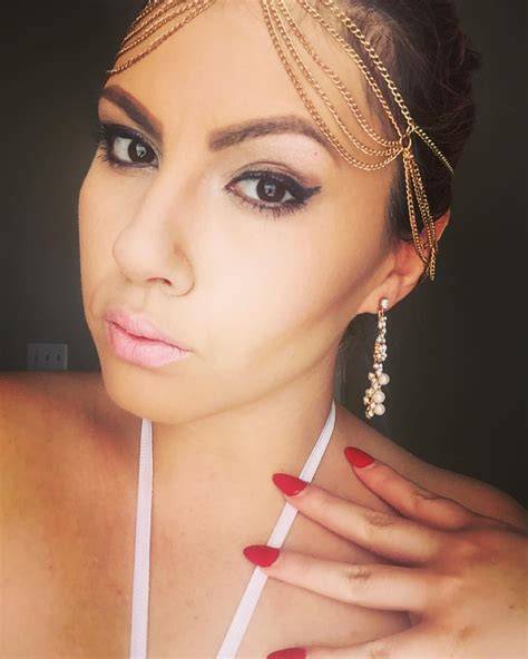 Sabella Monize Onlyfans