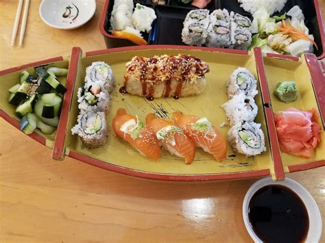 Sachiko sushi. Mar 6, 2024 · 1101 N Wilmot Rd. Visit Website. (520) 886-7000. Sachiko Sushi is hailed as one of the best sushi joints in Tucson, where diners can enjoy expertly prepared, fresh dishes. Their menu covers both Japanese and Korean cuisines, making it a favorite spot for lovers of Asian food. 