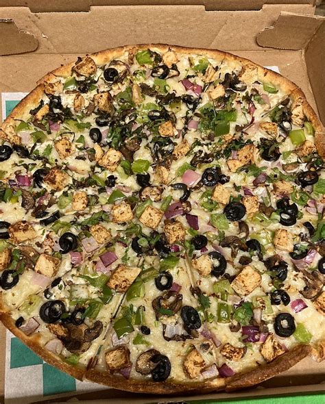 Sacramento pizza. Pizza Twist is America's favorite Indian Pizza Delivery, takeaway & dine-in restaurant with vegan, vegetarian & halal options. Fastest growing chain. 