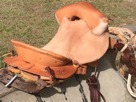 TREELESS SADDLES - Hilason Saddles and Tack. Special Free Shipping over $49 orders in US(48 Lower States) Only! 0. (713) 972-0404 OR 1-888-HILASON. Register Sign In. LOGIN FOR WHOLESALE PRICE.