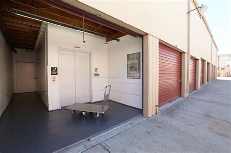 Saf Keep Storage - Redwood City 2480 Middlefield Rd SpareFoot