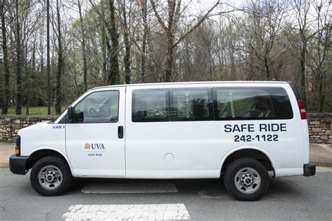 What are the hours of Late Night Safe Rides (LNSR)? Late Night Safe Rides (LNSR) service is from 7PM to 12AM, seven days a week. This service is open to all for any purpose and is available for you. To find out more information please talk to a member of our team at 805-485-2319.. 