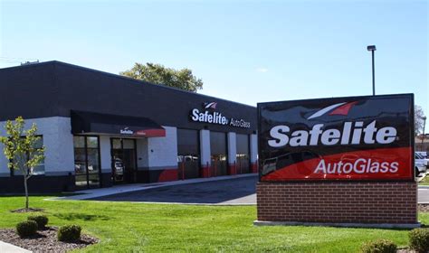 Safelite has options for your windshield service. Find a nearby Safelite location below or use our mobile auto glass service so our technicians can come to you.. With our quick 30-minute windshield repair service and even a one-hour drive-away time adhesive for windshield replacement, Safelite's local auto glass experts can help you get back on schedule:. 