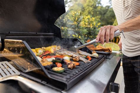 Safety tips to follow when using gas or charcoal grills