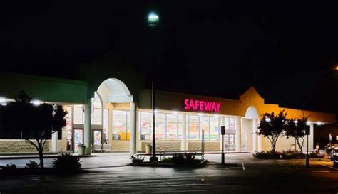 Safeway 783. Safeway Deli is located at 1803 George Washington Way. Order sandwiches, deli trays, and chicken online or by using our app or website. ... (509) 783-1457 (509) 783-1457. Services. Appetizers, Fried Chicken, Fruit and Veggie Trays, Catering Trays, Sandwich and Wraps, Soups, Bakery and Deli Order Ahead, ReadyMeals. 