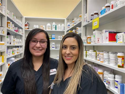 Safeway pharmacy technician. Things To Know About Safeway pharmacy technician. 