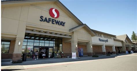 Safeway Pharmacy, 8851 E Trent Ave, Spokane, WA 99212. Visit your neighborhood Safeway Pharmacy located at 8851 E Trent Ave, Spokane, WA for a convenient and friendly pharmacy experience! You will find our knowledgeable and professional pharmacy staff ready to help fill your prescriptions and answer any of your pharmaceutical questions.. 