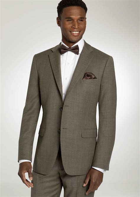 Sagets Formal Wear provides Custom Made Tuxedos, Suits, Sports Ja