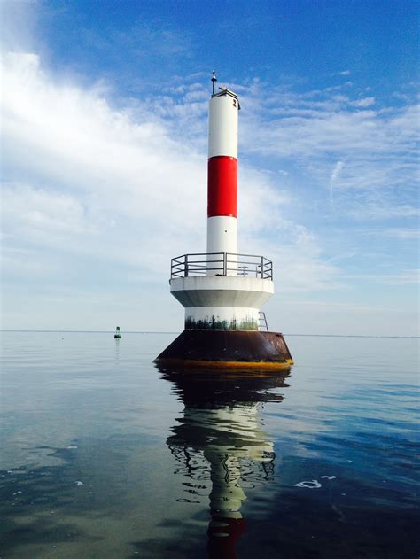 Saginaw bay buoy. Observações em tempo real de vento & condições atmosféricas Saginaw Bay Buoy / Michigão, EUA para kitesurfing, prancha à vela, surfe, vela ou Iatismo 