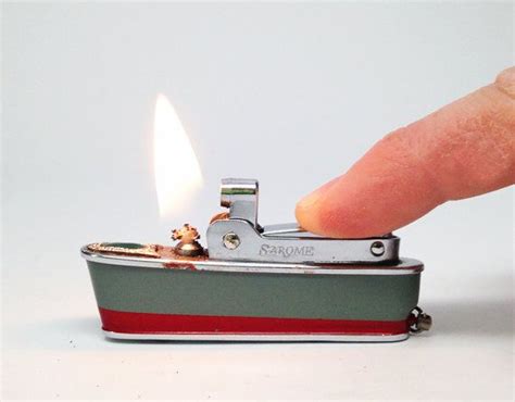 Sailboat cigarette lighter