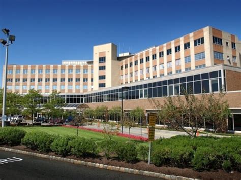 Saint Barnabas Medical Center - Livingston, NJ Rehab.com