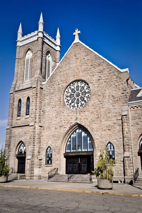 Saint Patrick Catholic Church - Acasă