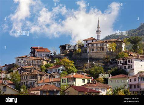 Sakarya Tarakli Akcapinar Mahallesi terapi halı yıkama