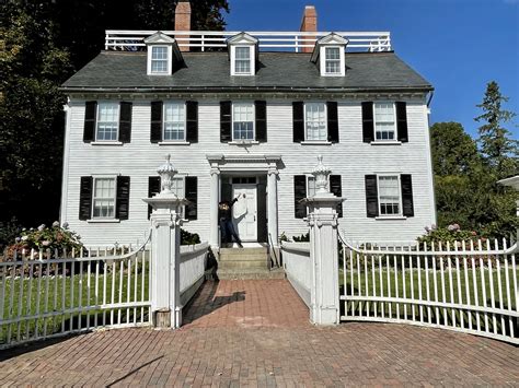 Salem house. Find Salem, MA homes for sale, real estate, apartments, condos & townhomes with Coldwell Banker Realty. 
