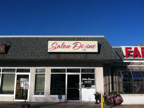 Salon Divine - Rochester, NY 14612 - Services and Reviews